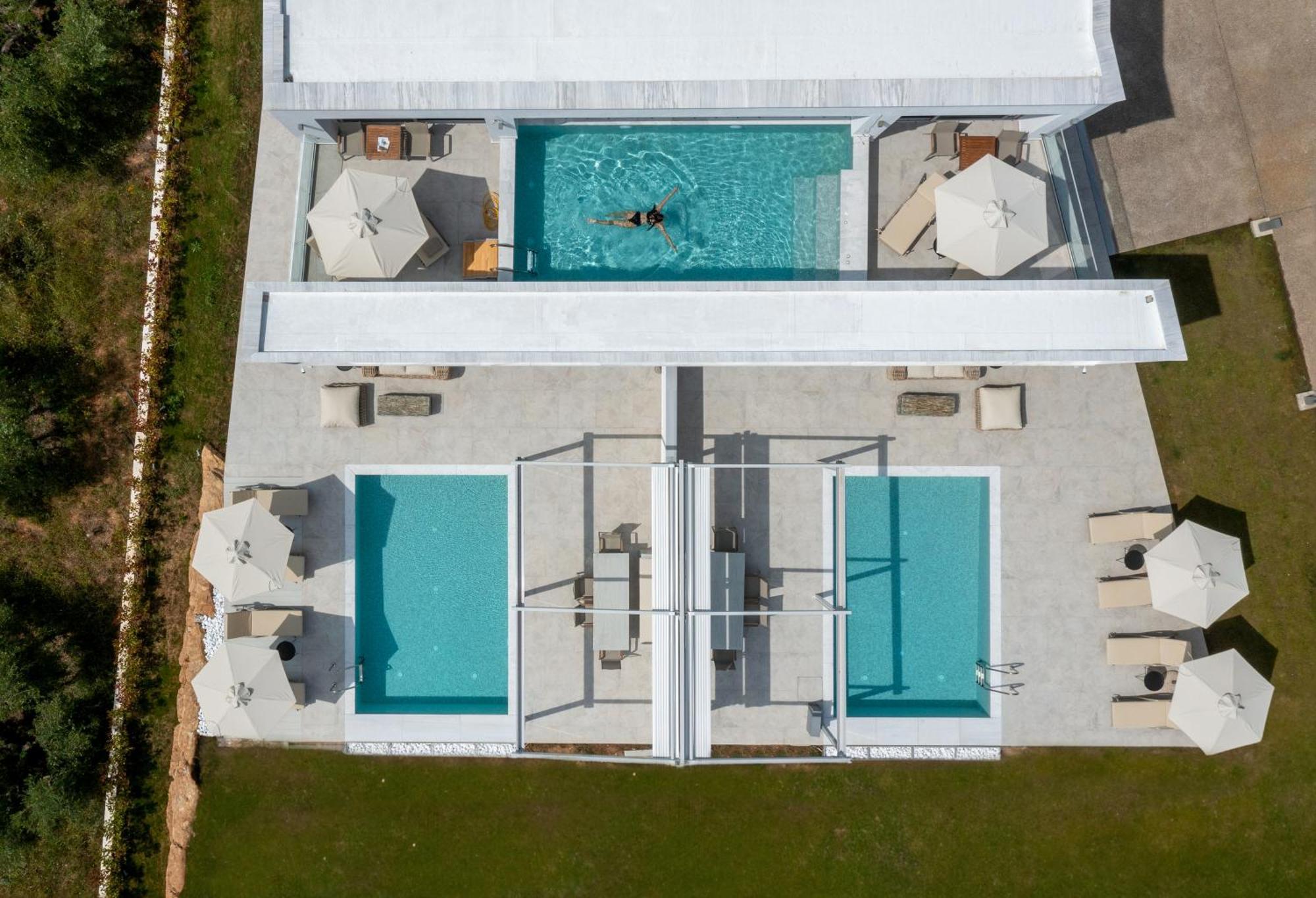 Nikiti Botanic Pool Suites Ngoại thất bức ảnh